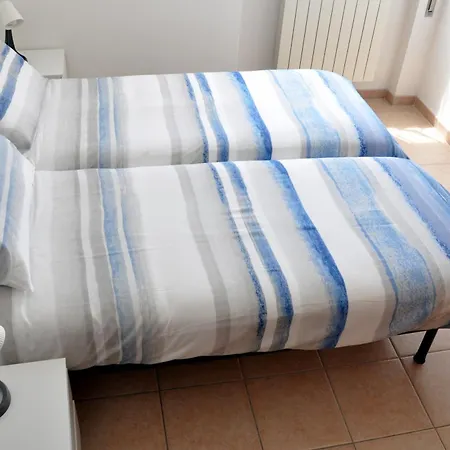 Apartment Miralmar *